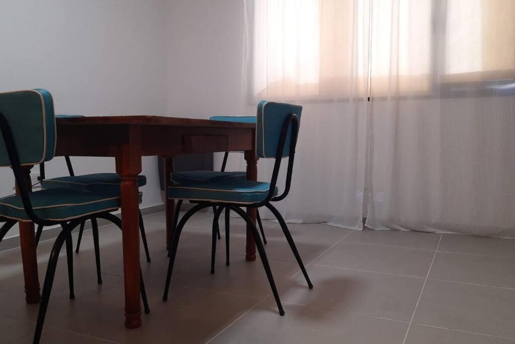Departamento Calle Mendoza Albus -Acceso Rapido Ruta 22 Хенераль-Рока Екстер'єр фото